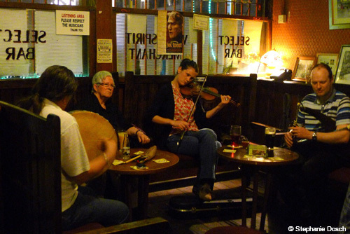 Pub music in Ireland