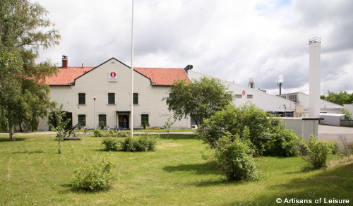 Iittala_glass_factory_1