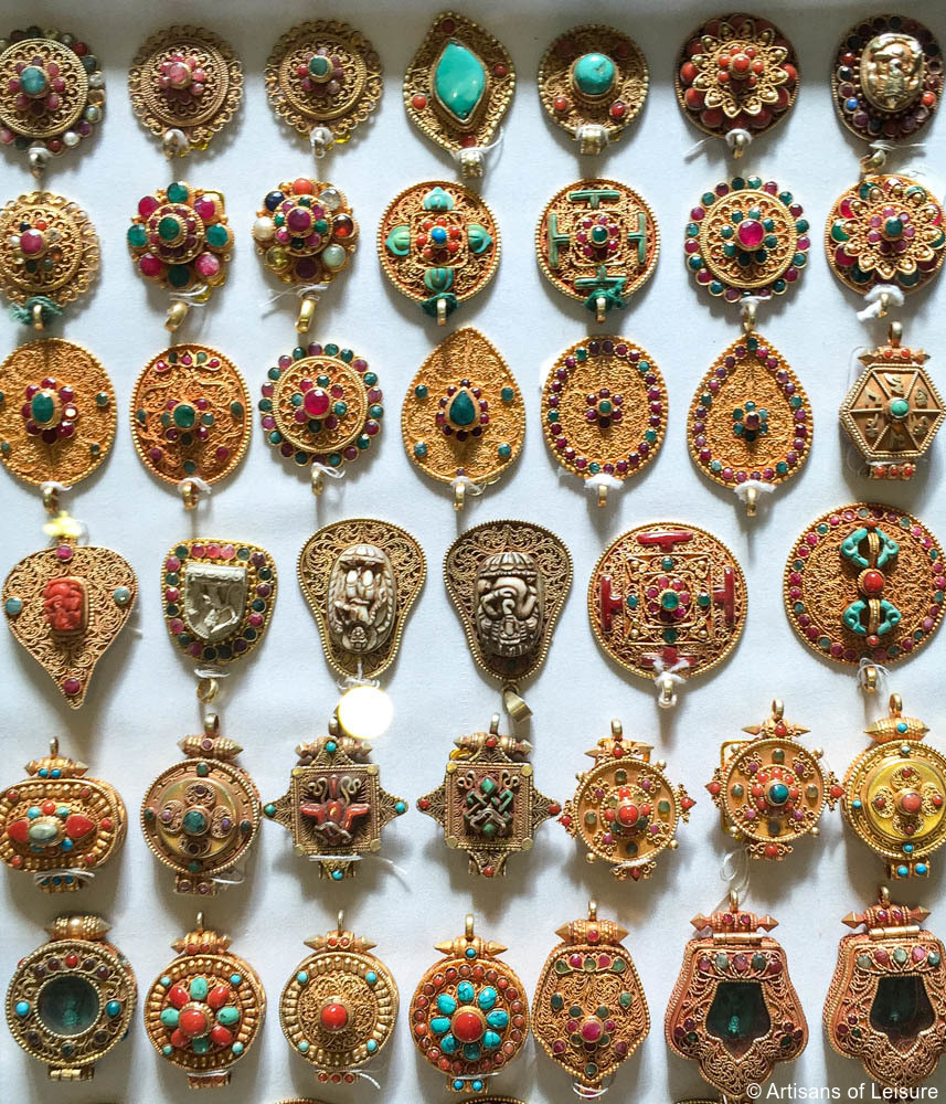 Nepal crafts