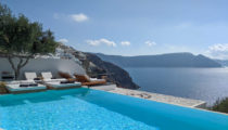 A Luxurious Honeymoon in Greece