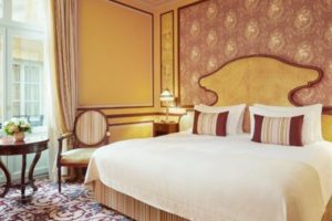 luxury France tours