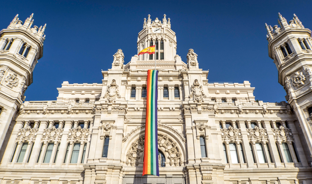 Luxury LGBT tours