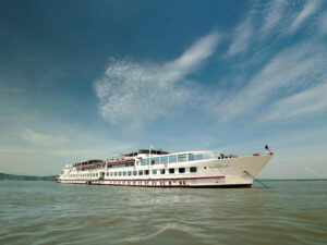 luxury Myanmar tours