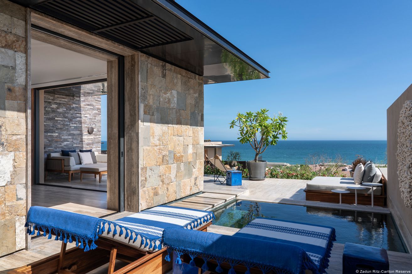 luxury Los Cabos resort