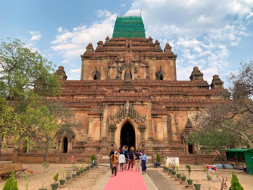 private Myanmar tours