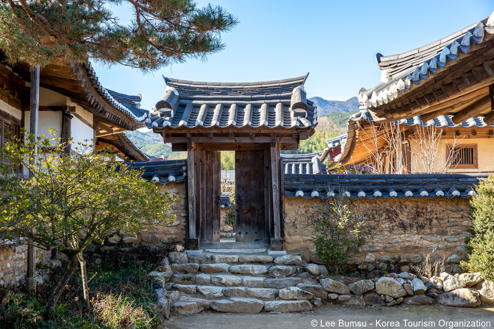 private South Korea tours - hanok