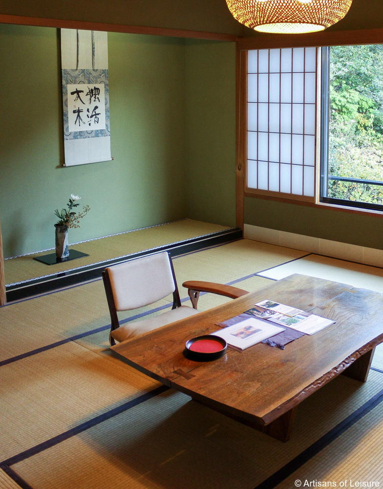 Ikebana Lessons in Japan