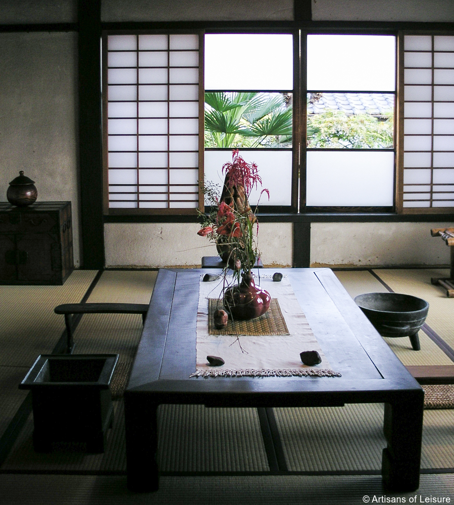 Ikebana Lessons in Japan