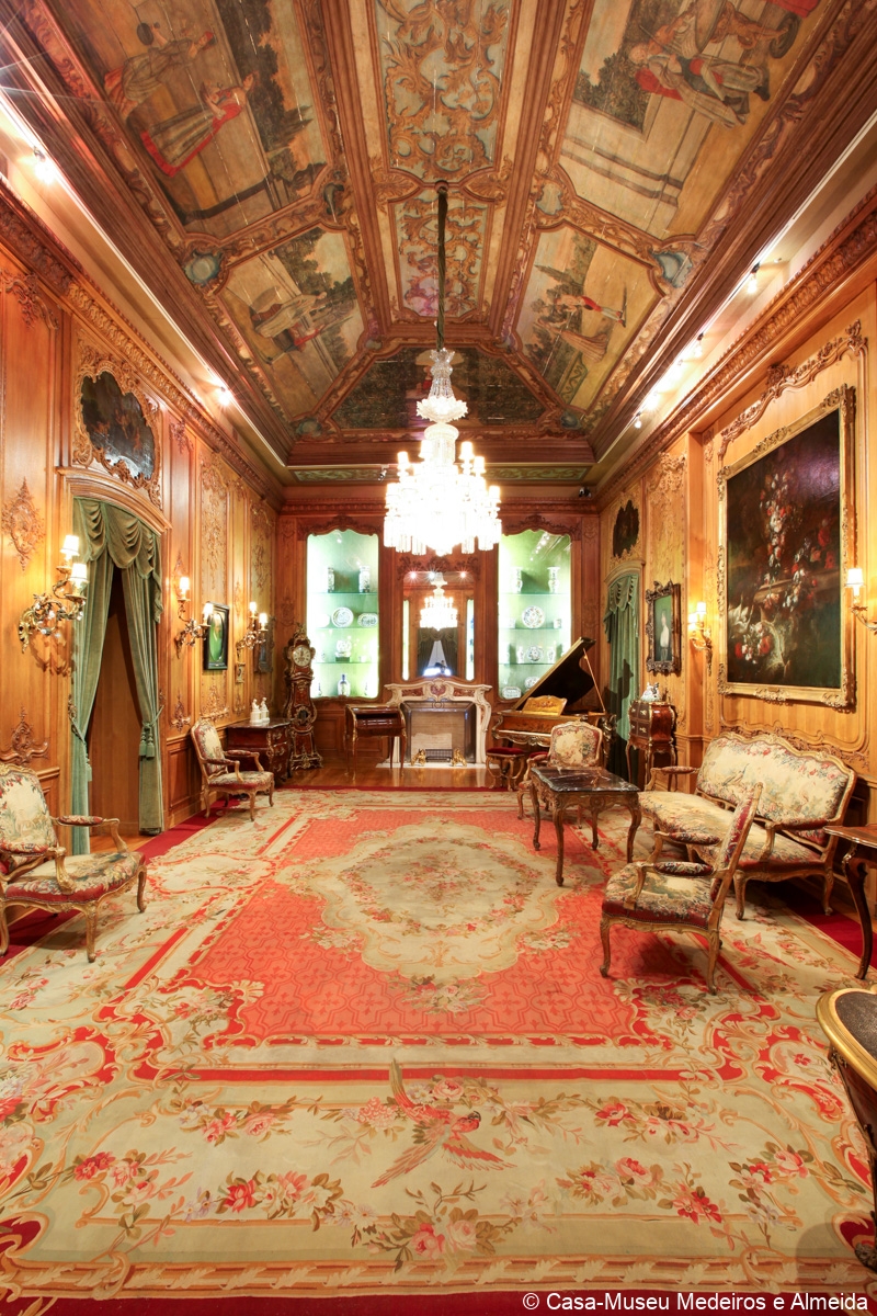 Medeiros e Almeida Museum