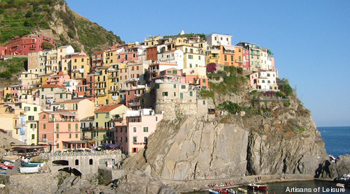 325-Italy_Cinque-Terre-panorama.jpg