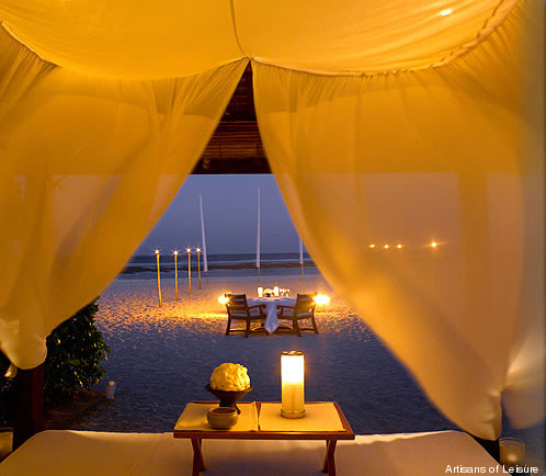 328-Bali_private_beach_dinner_t.jpg