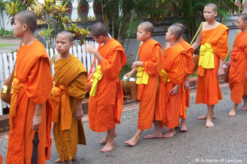 529-monks.jpg