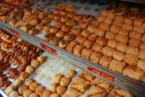 704-2_Burekas_in_Jerusalem.jpg